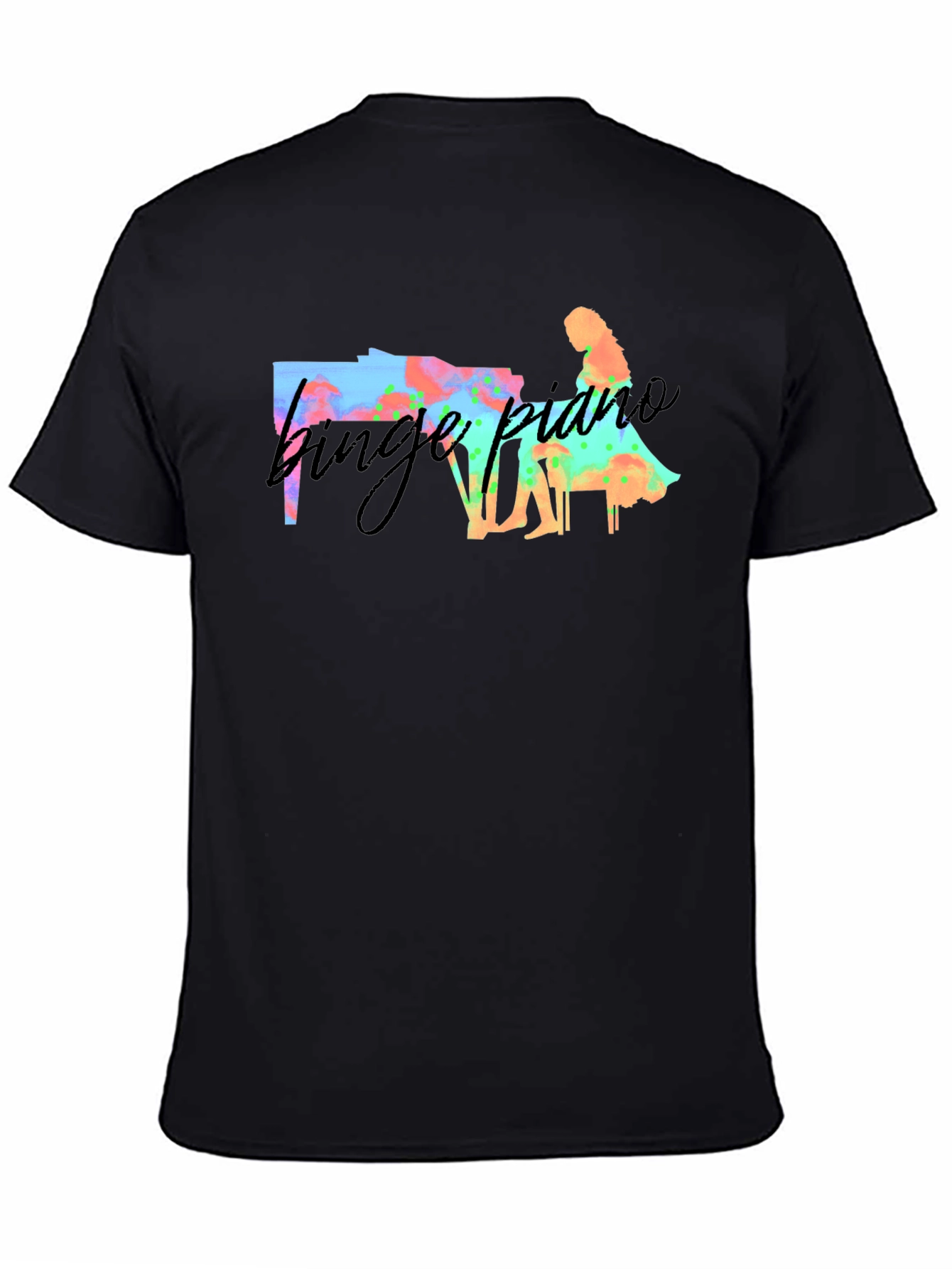 Camiseta Negra con Diseño de Piano y Flores
