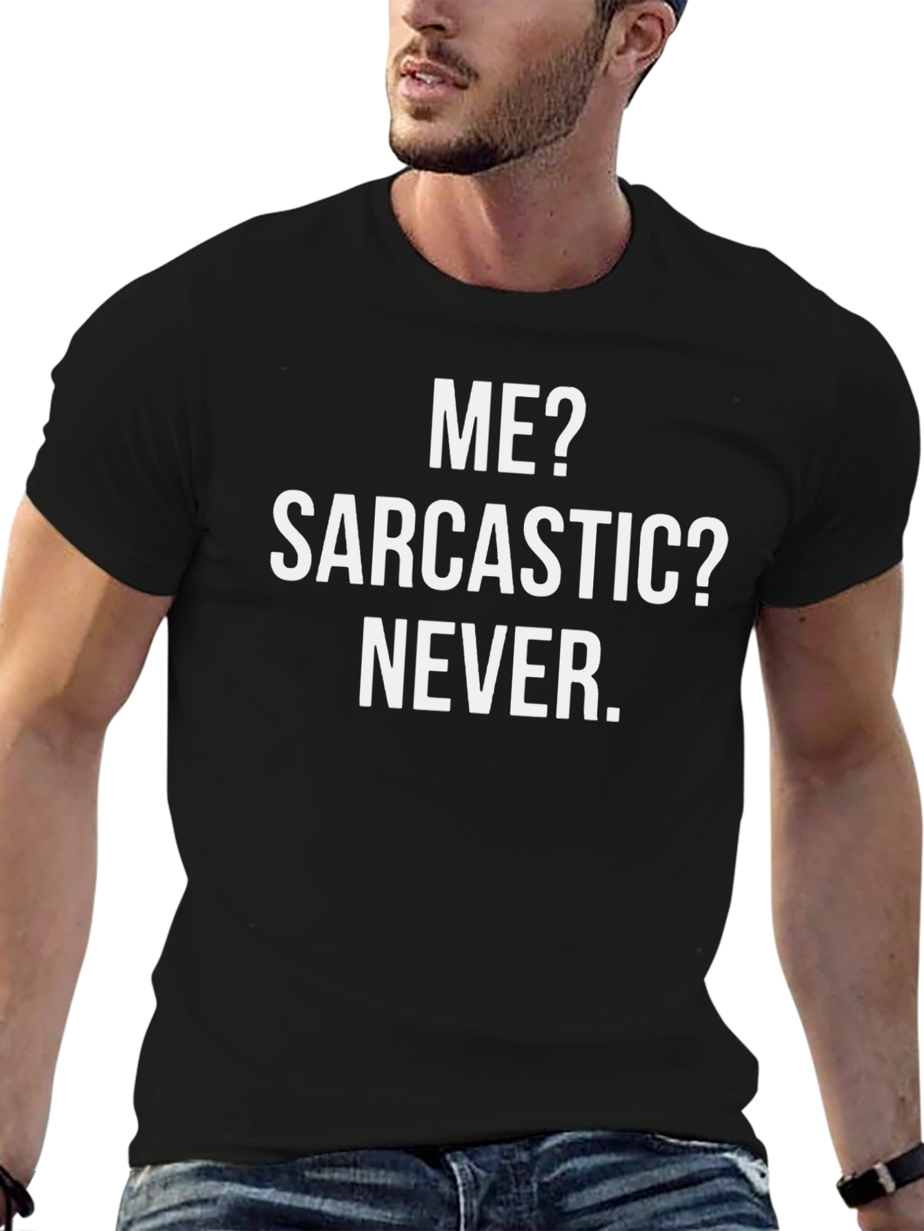 Camiseta Negra con Frase Divertida: ¿Yo? ¿Sarcástico? ¡Nunca!