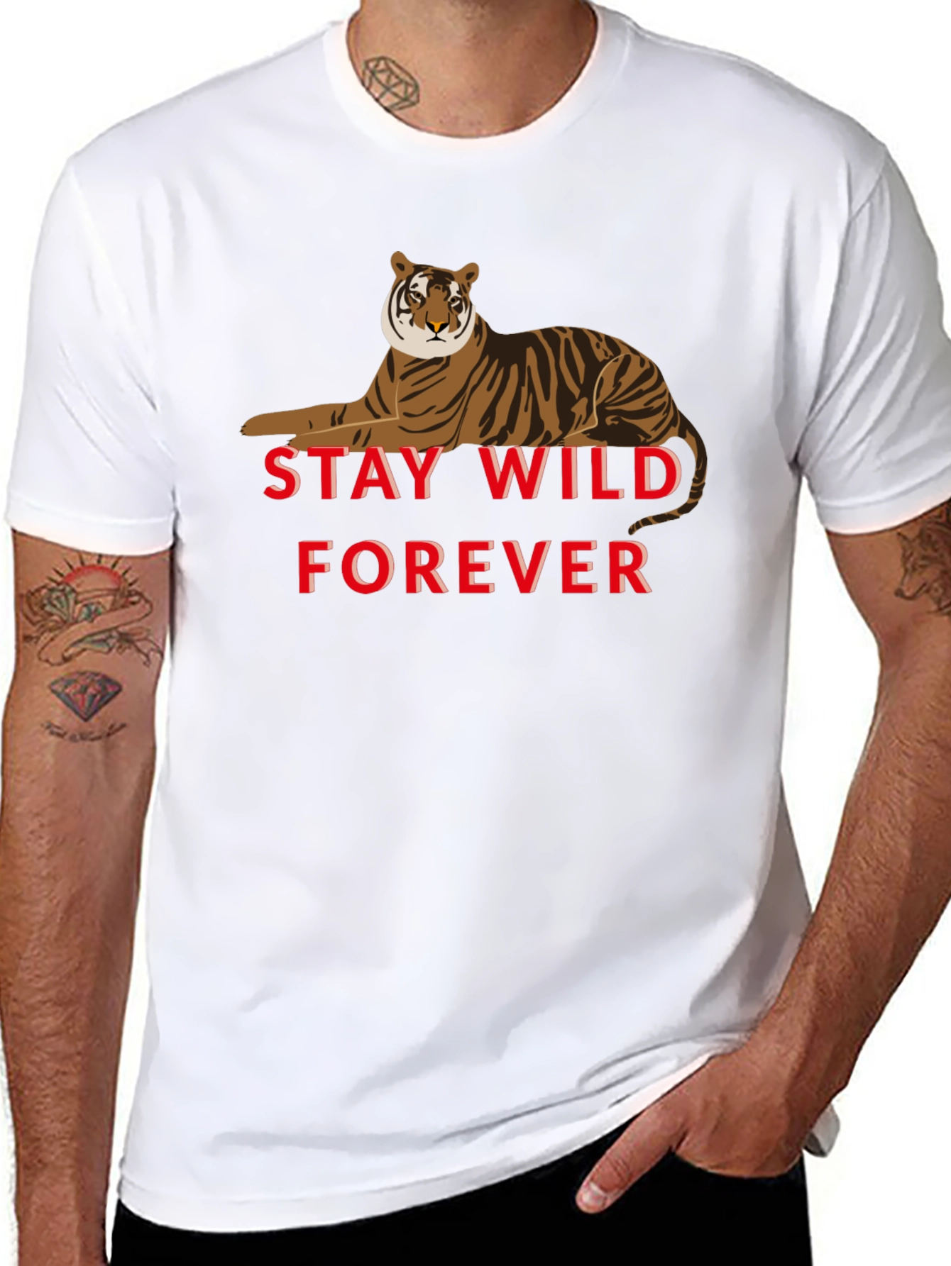 Camiseta Negra Stay Wild Forever con Tigre