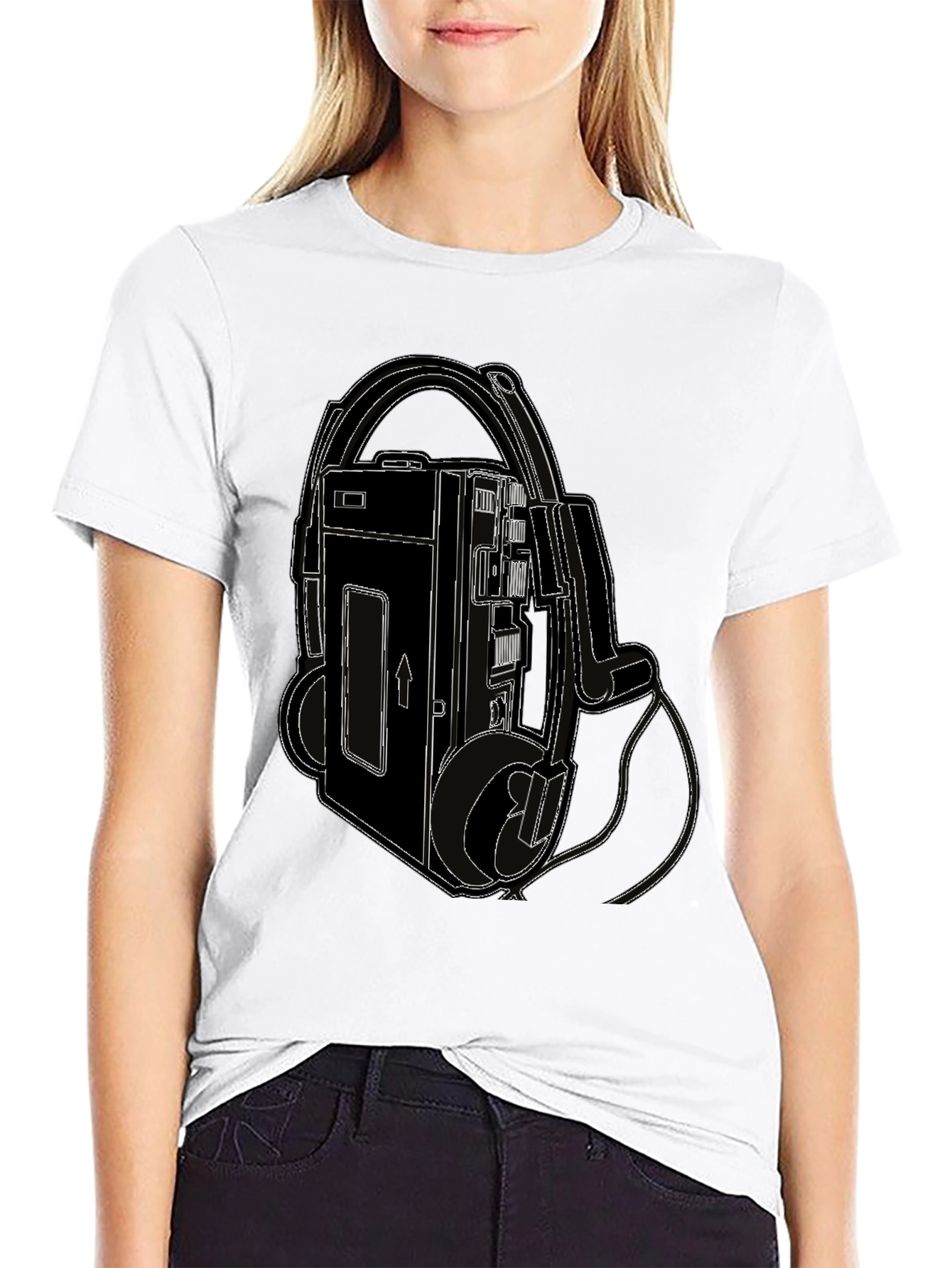 Camiseta Negra con Diseño Retro de Walkman