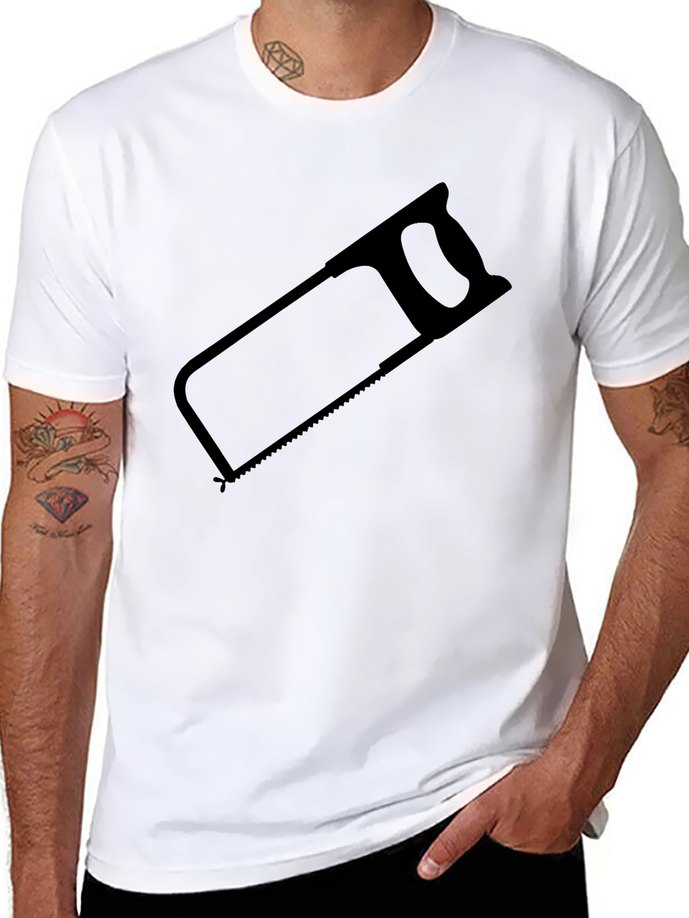 Camiseta Negra con Diseño de Sierra para Hombre