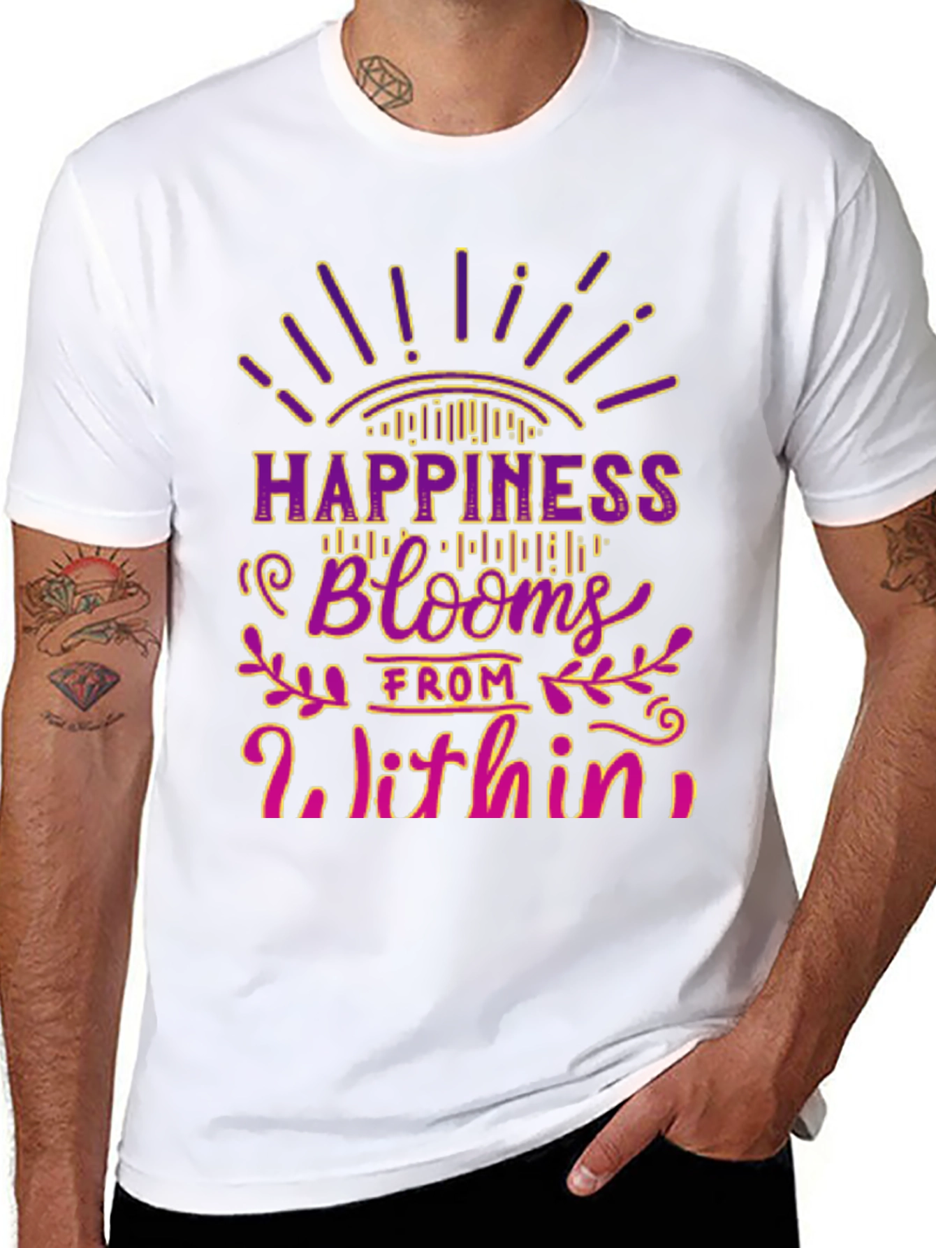 Camiseta Negra La Felicidad Florece Desde Dentro