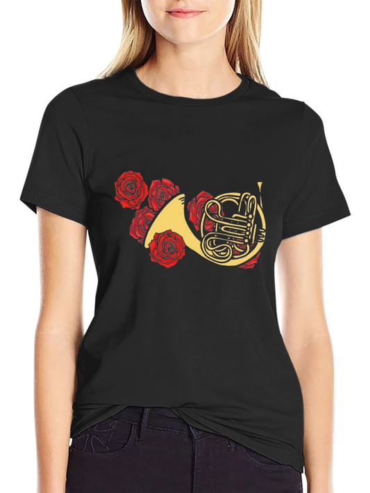Camiseta Negra con Diseño de Corno Francés y Rosas