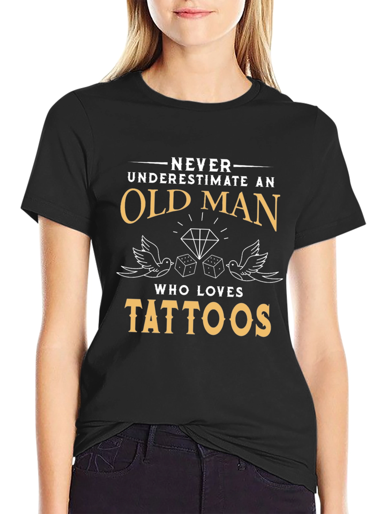 Camiseta Negra Hombre Old Man Who Loves Tattoos