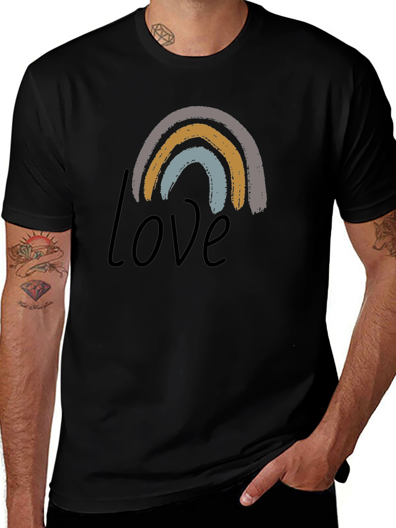 Camiseta Negra con Diseño de Arcoíris Love