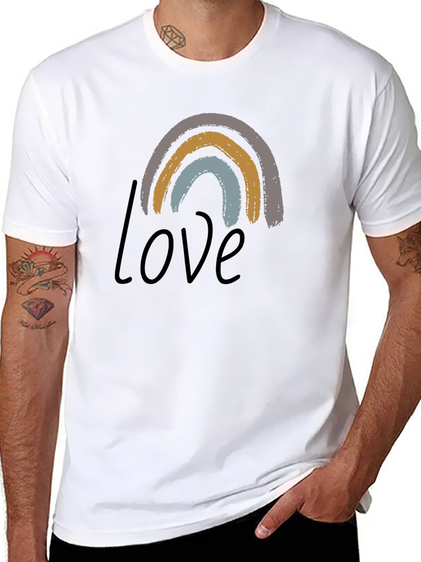 Camiseta Negra con Diseño de Arcoíris Love