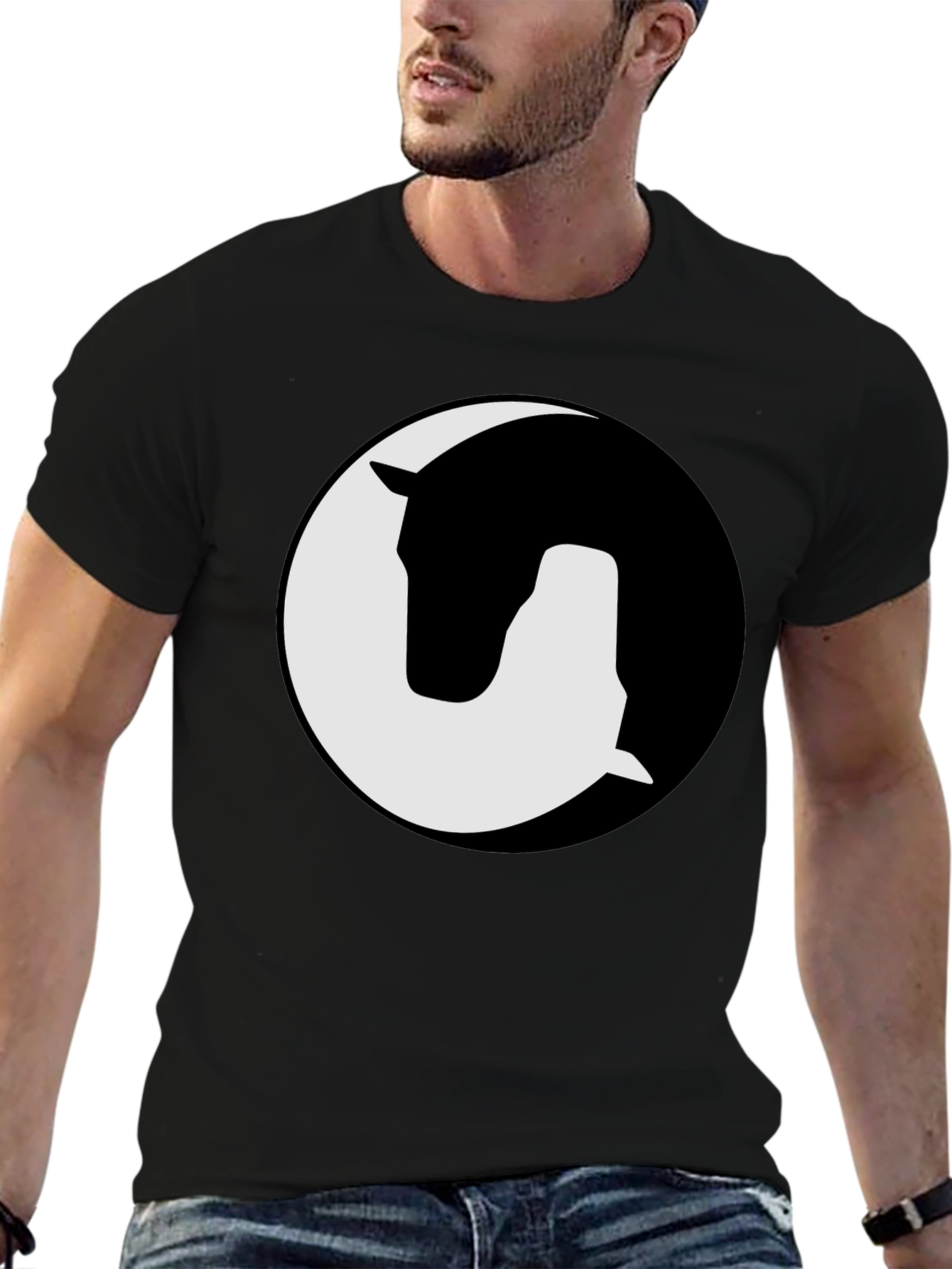 Camiseta Negra Yin Yang Caballo Diseño Gráfico Unisex