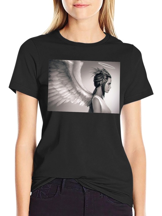Camiseta Negra con Estampado de Ángel en Blanco y Negro