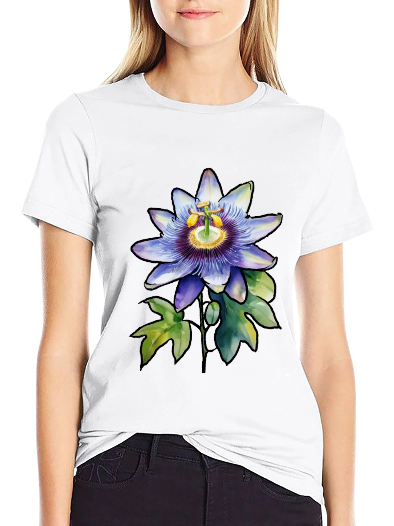 Camiseta Negra con Flor de Pasión