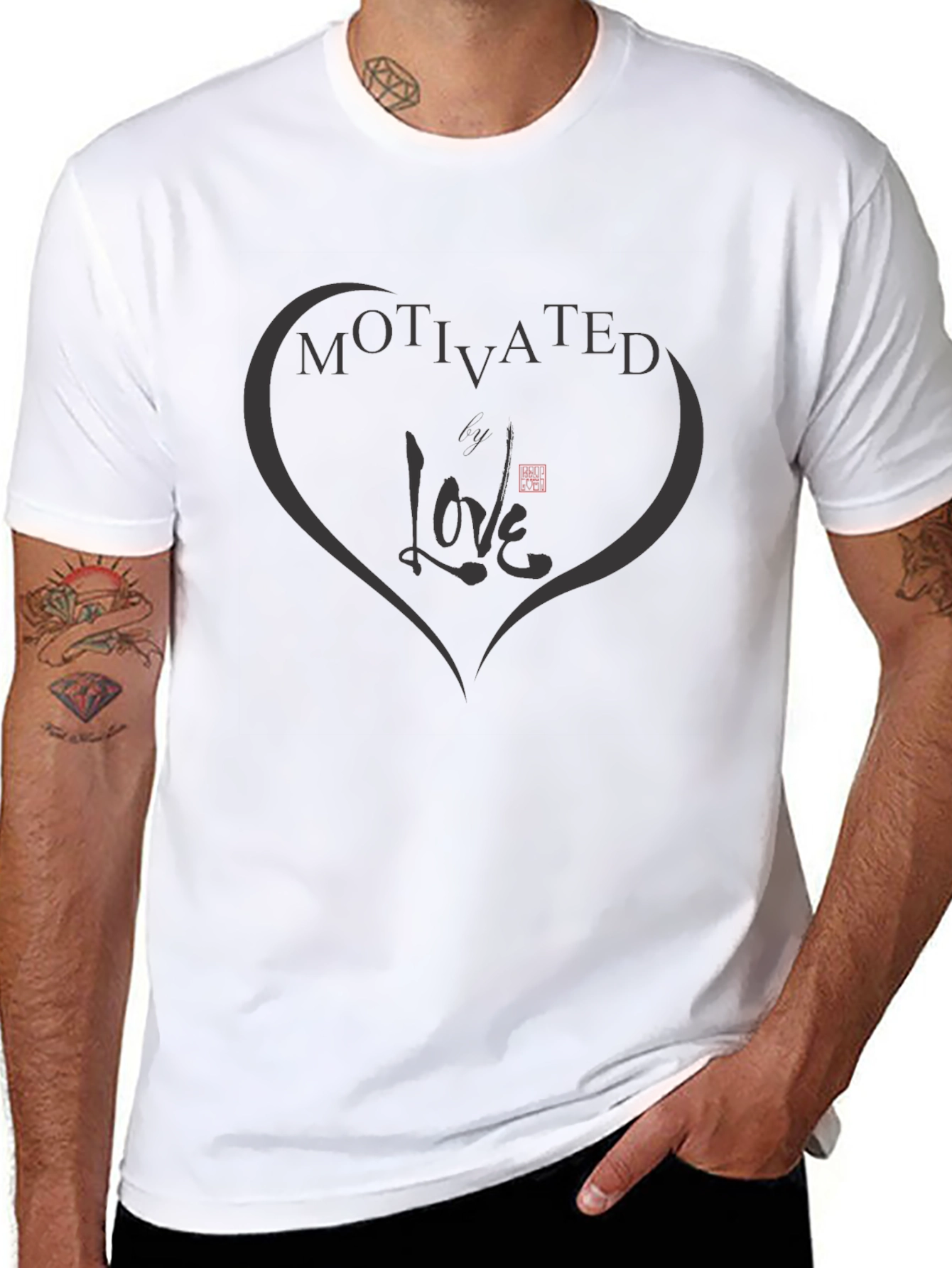 Camiseta Negra Motivated Love - Diseño Único
