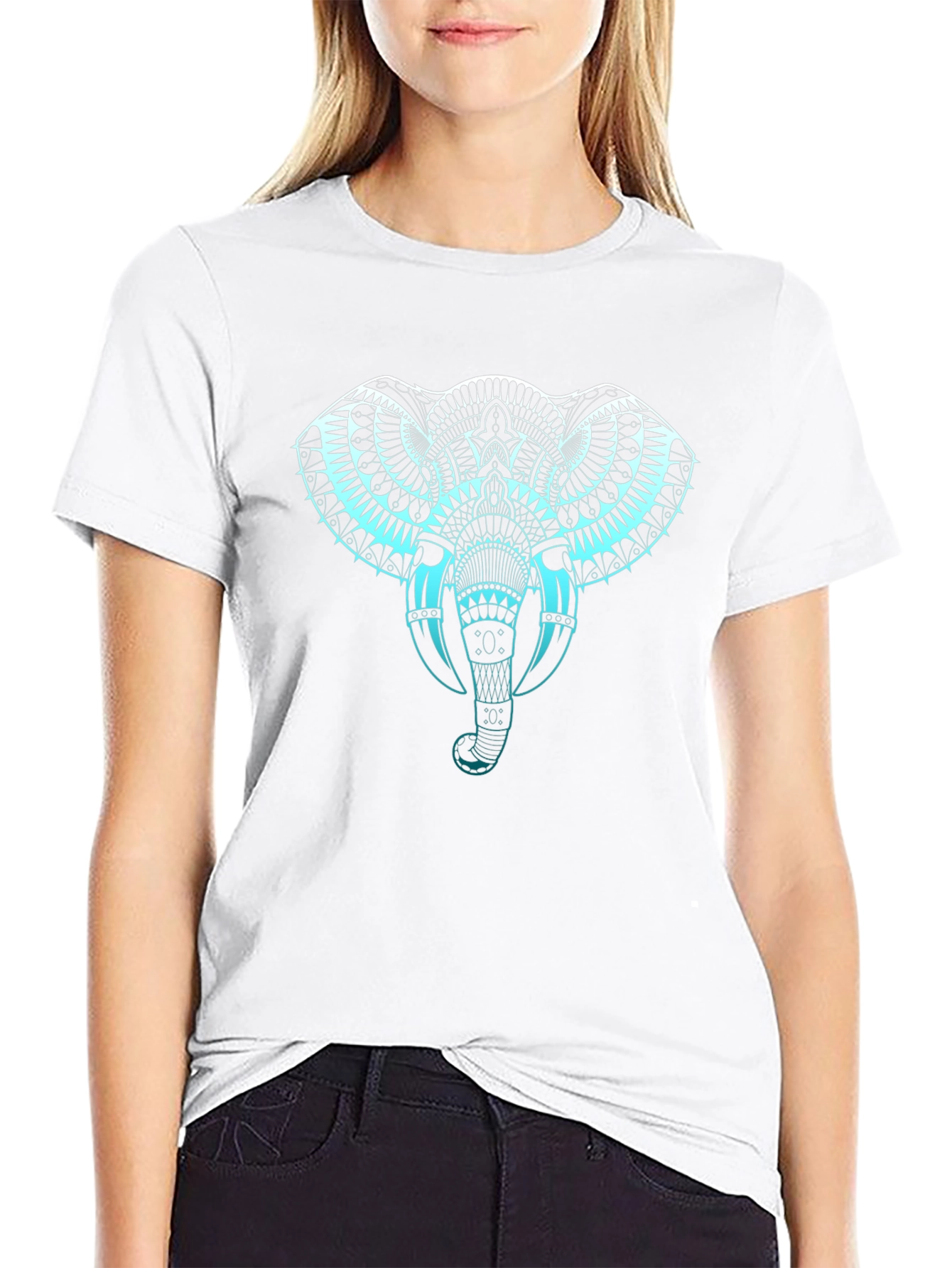 Camiseta Negra con Diseño de Elefante Mandala Azul