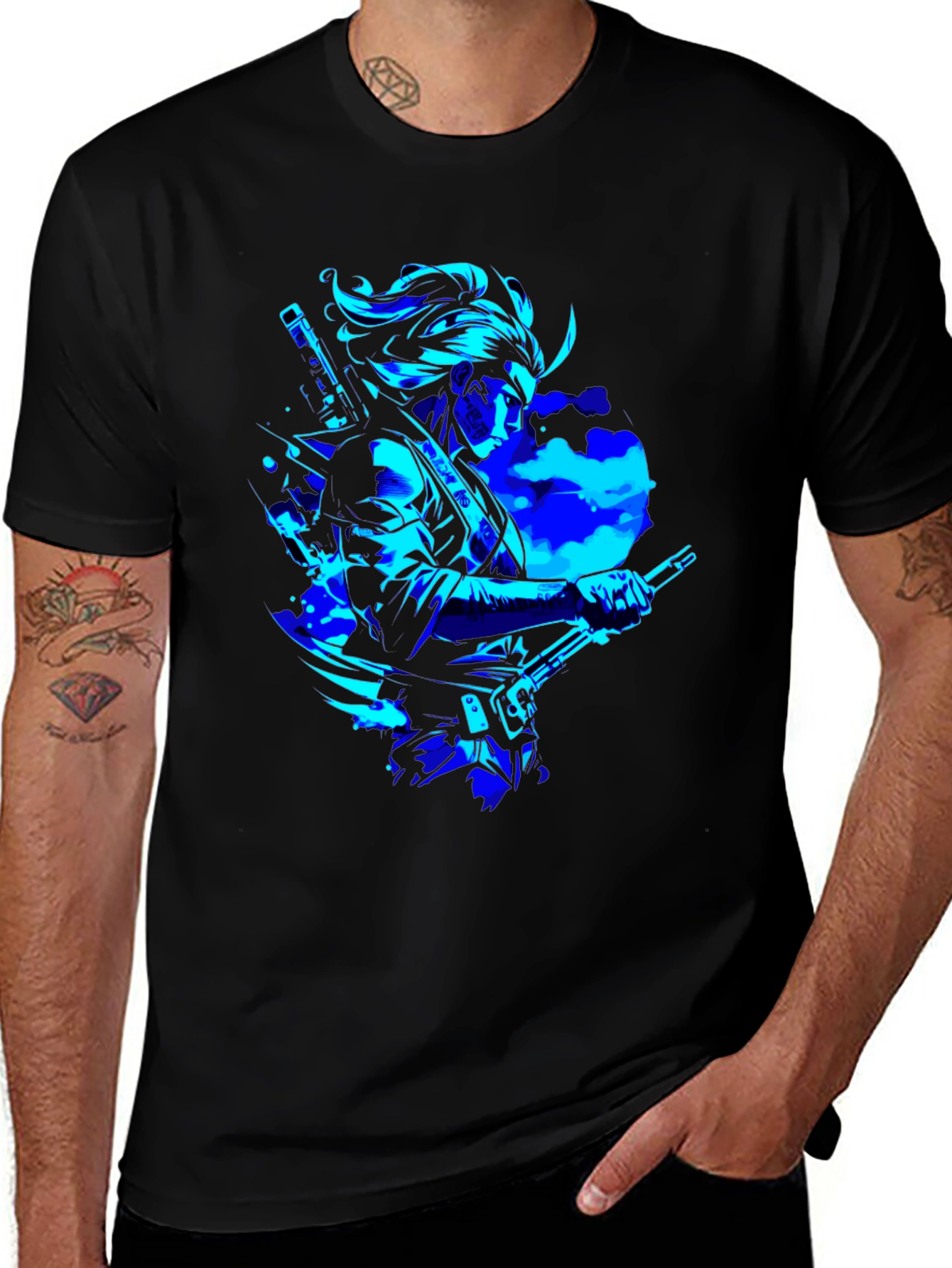 Camiseta Negra con Diseño Samurai en Azul Neón