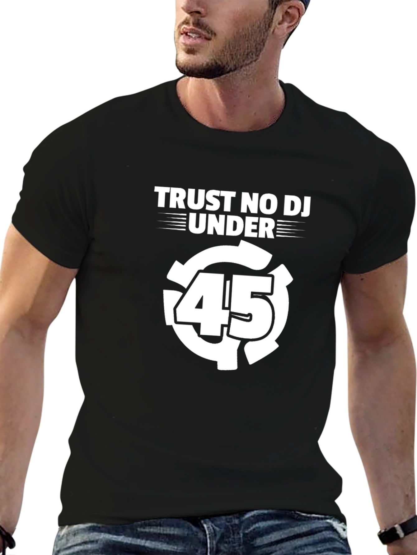 Camiseta Negra Trust No DJ Under 45 para Hombre