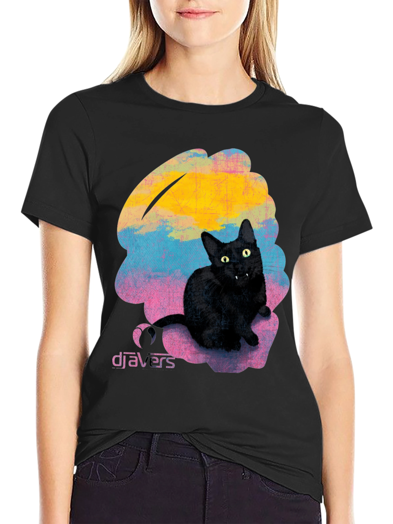 Camiseta Negra con Gato Djavers - Diseño Original