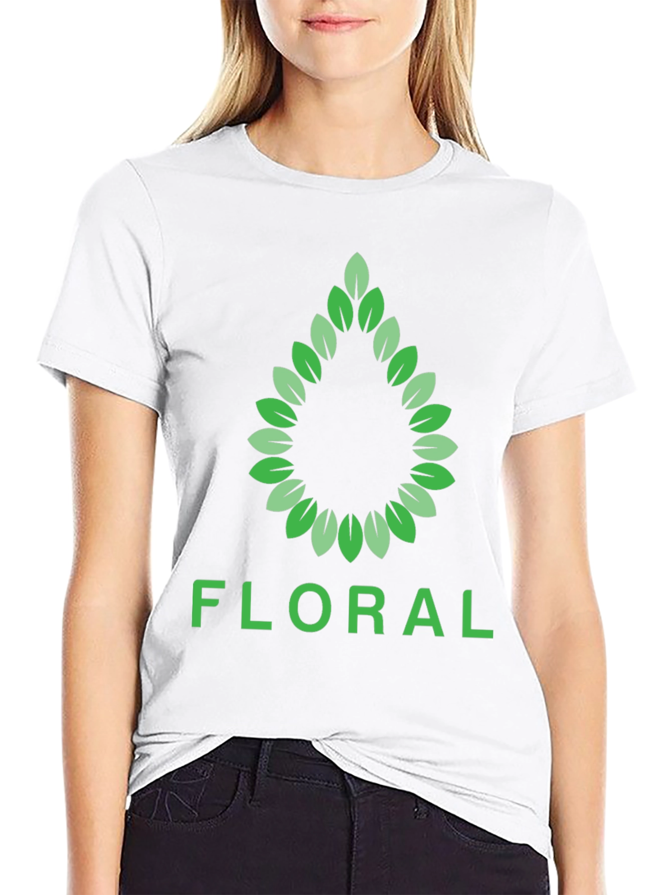 Camiseta Negra Floral Hombre - Diseño Elegante