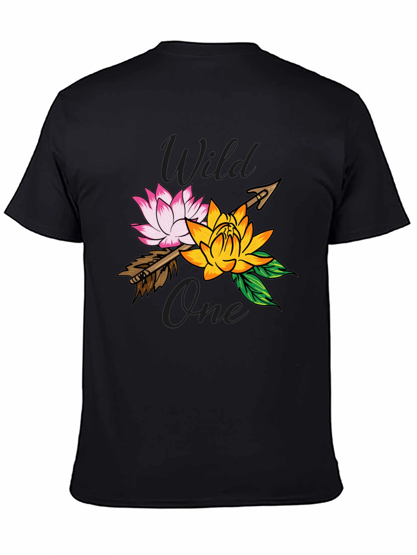 Camiseta Negra Wild One con Flores y Flecha