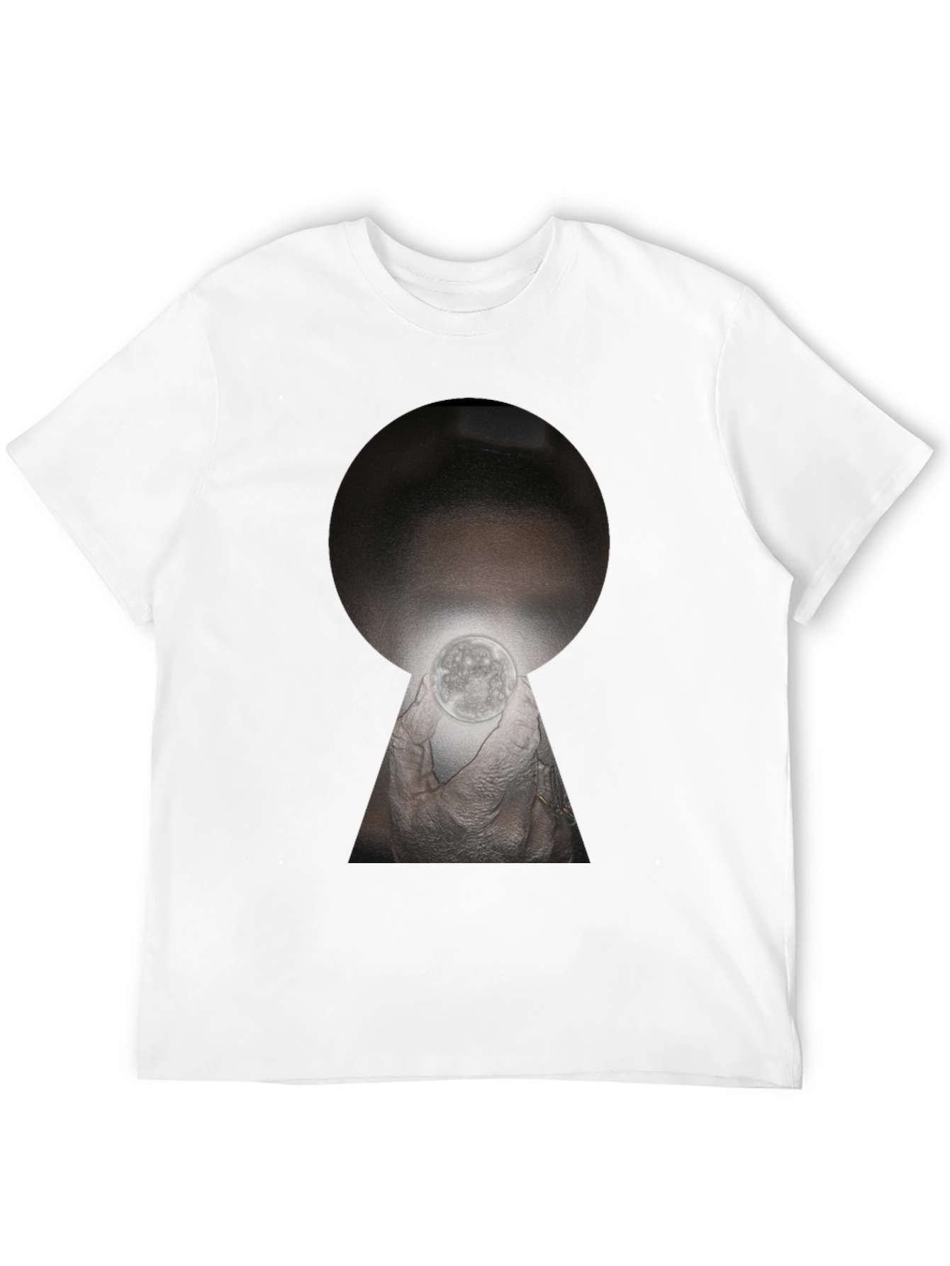 Camiseta Negra con Diseño Abstracto de Ojo de Cerradura