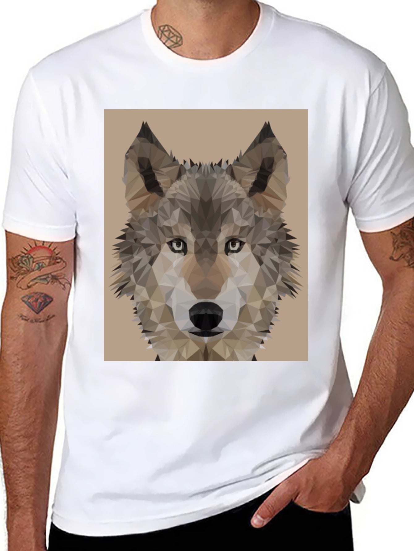 Camiseta Hombre Negra con Diseño Lobo Geométrico