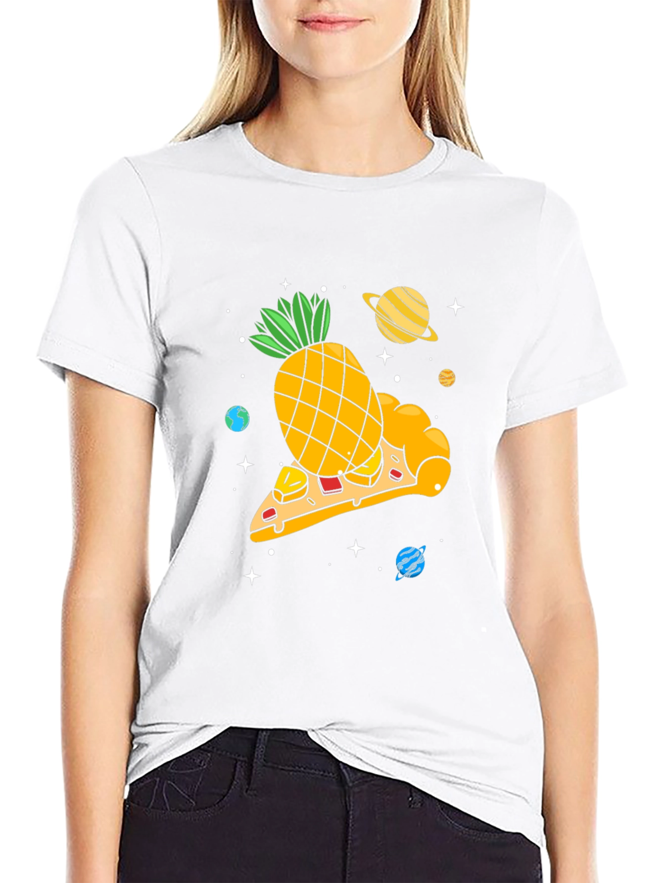 Camiseta Negra con Diseño Pizza Espacial de Piña