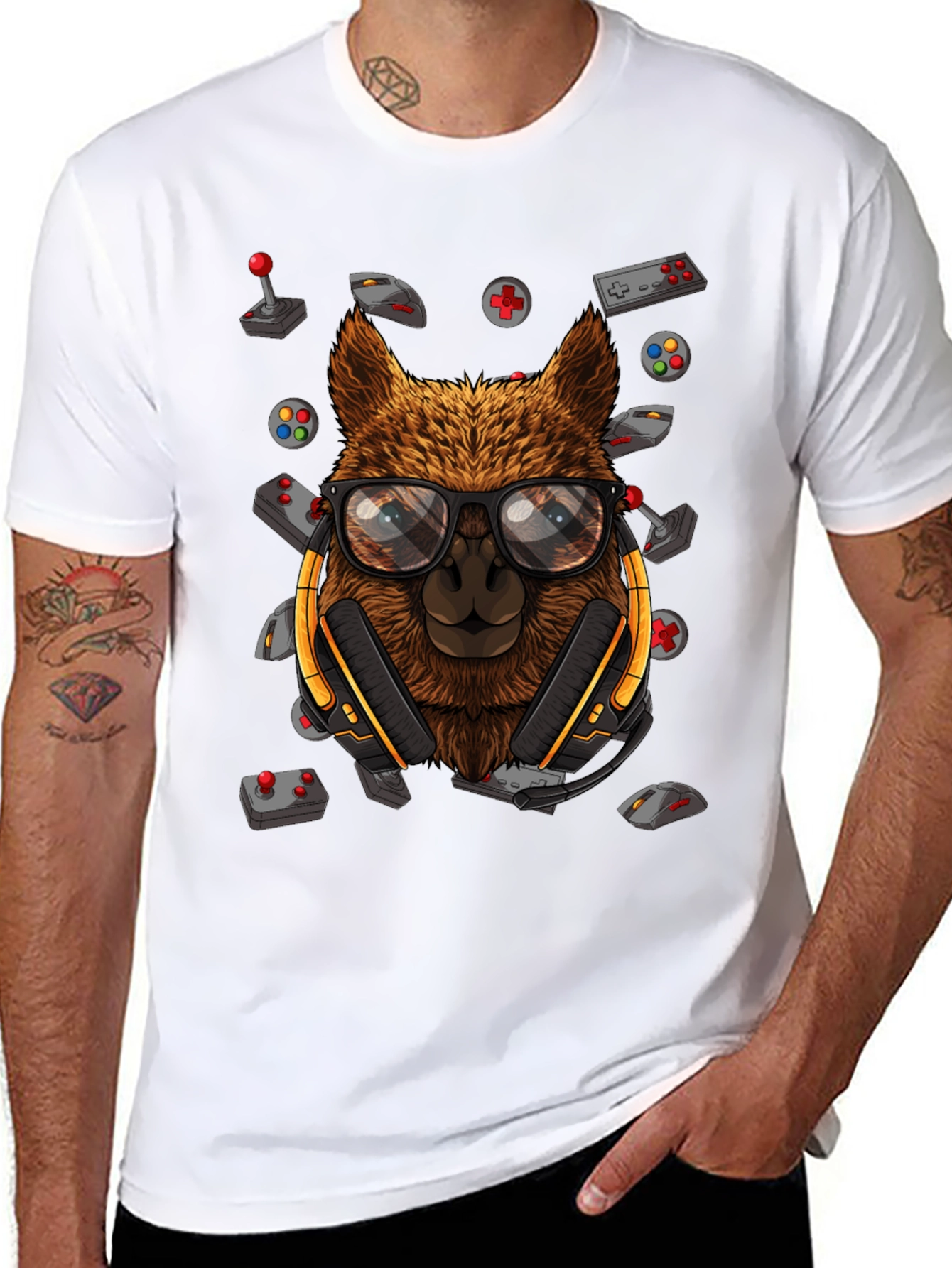 Camiseta Negra con Diseño de Llama Gamer