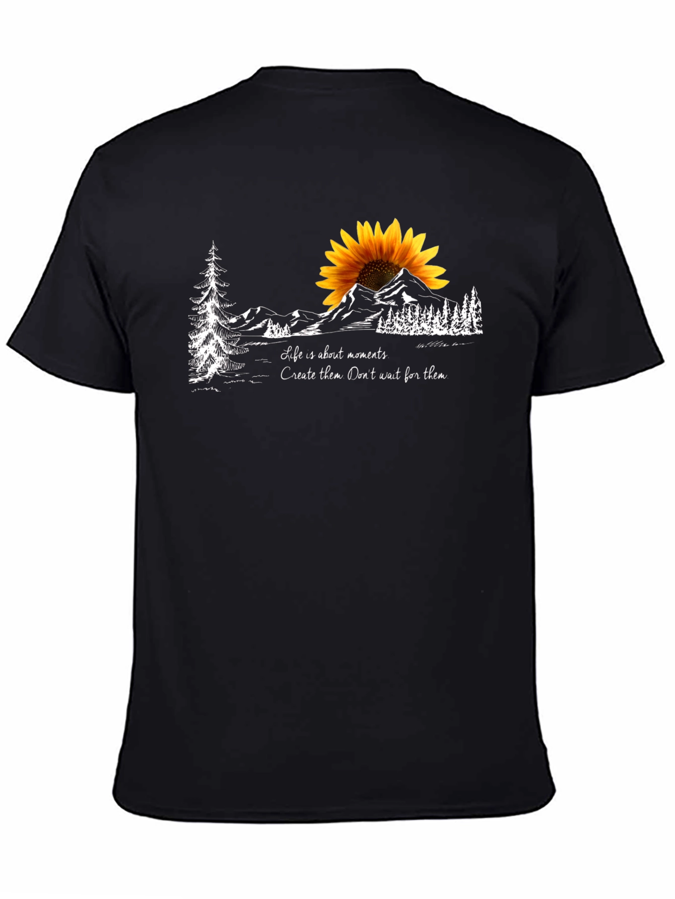 Camiseta Negra con Diseño de Girasol y Montañas