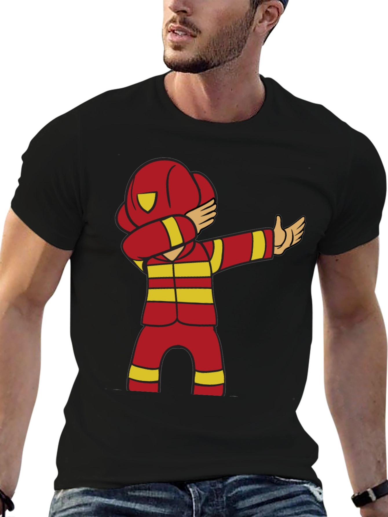 Camiseta Negra con Diseño de Bombero Divertido