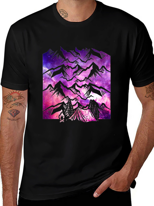 Camiseta Negra con Diseño de Montañas y Galaxia