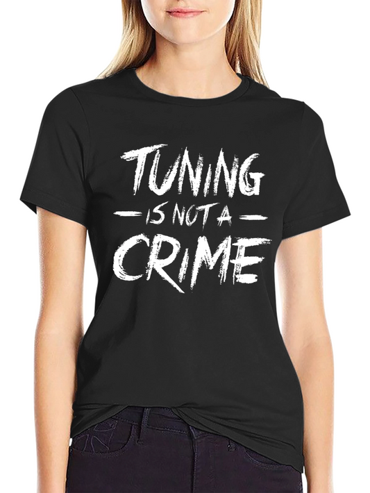 Camiseta Negra con Mensaje Tuning No Es Un Crimen
