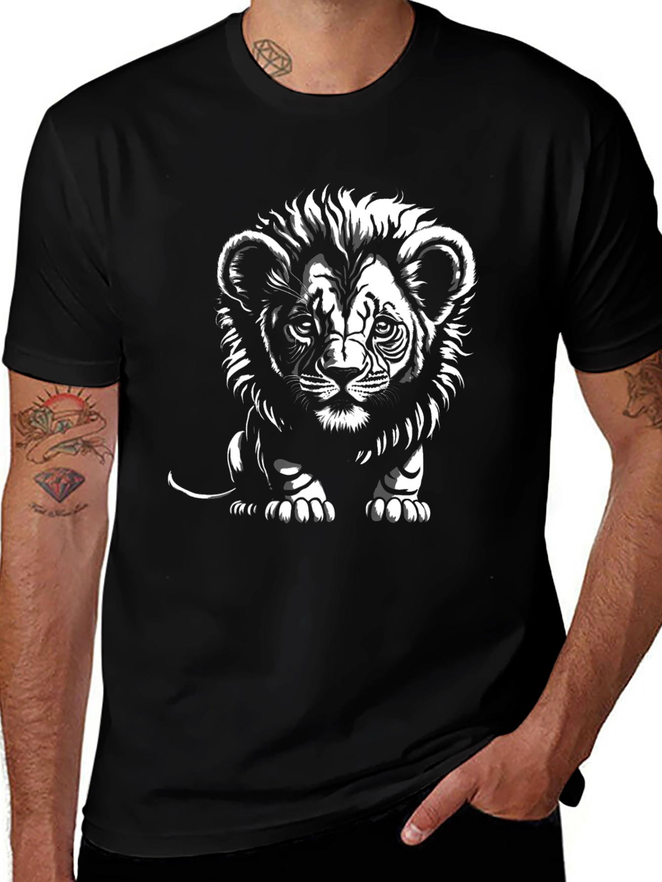 Camiseta Negra con Diseño de León para Hombre