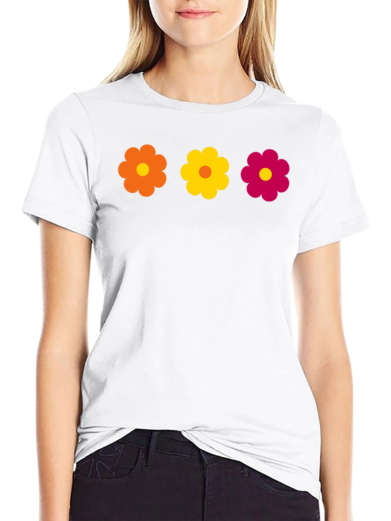 Camiseta Negra con Flores Retro