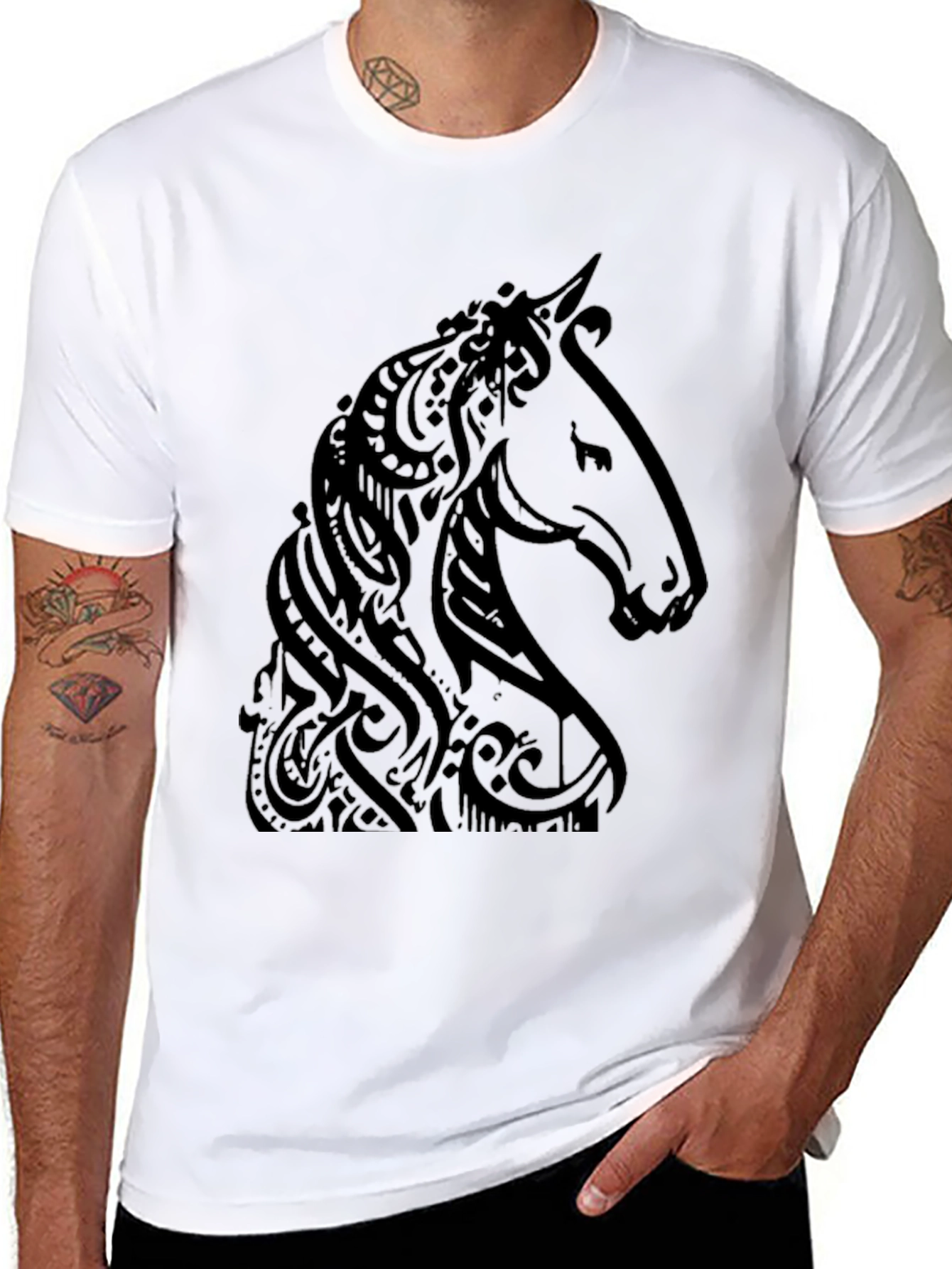 Camiseta Negra Estampado Cabeza de Caballo Tribal