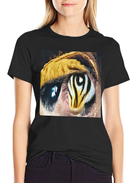 Camiseta Negra con Diseño Ojo de Tigre Abstracto