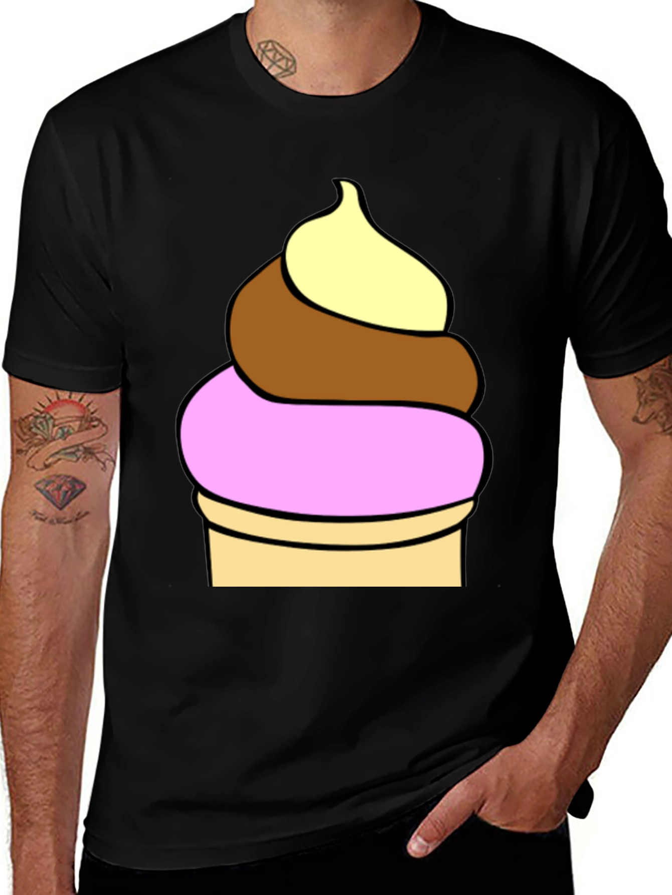 Camiseta Negra con Diseño de Helado