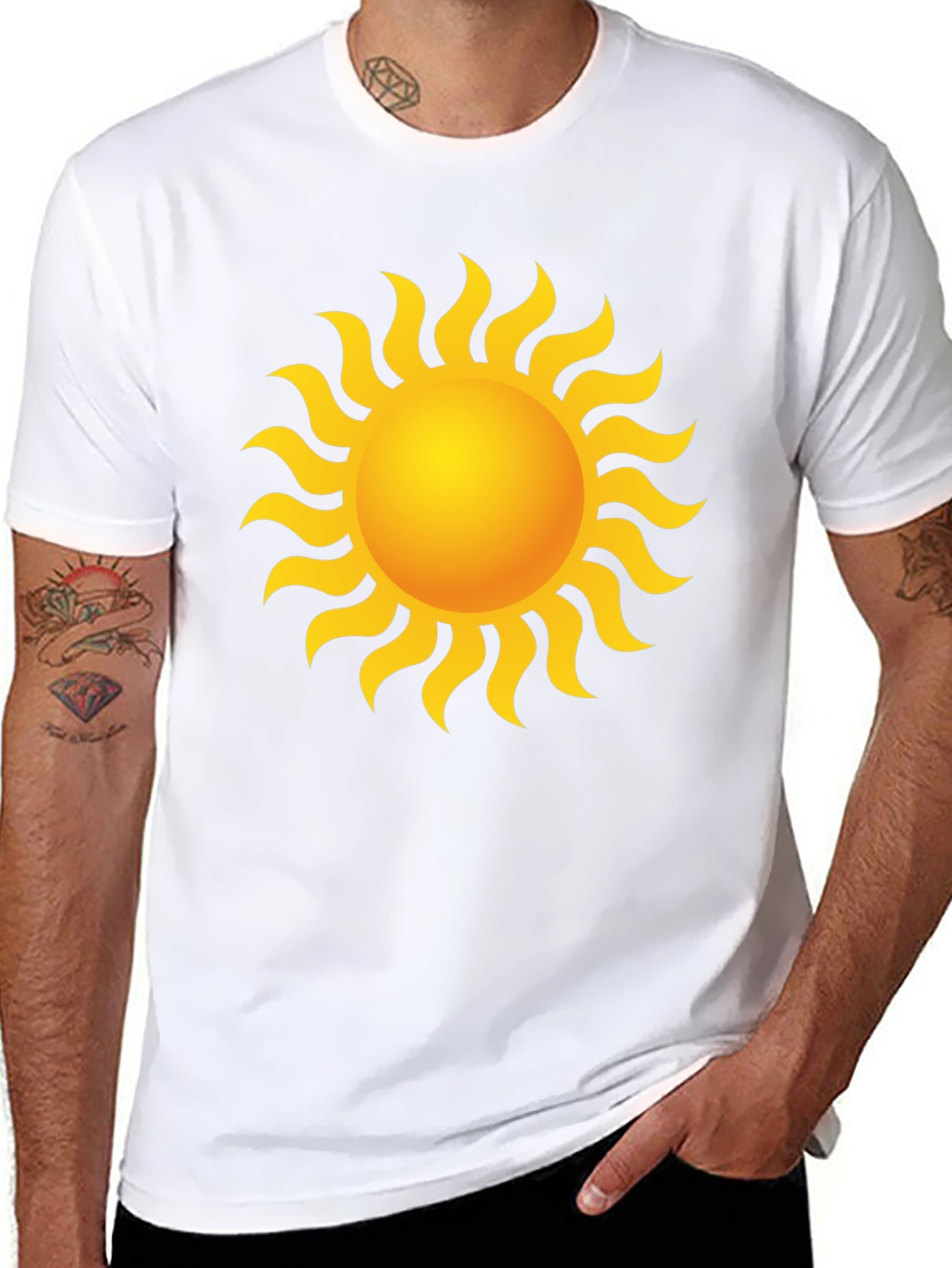 Camiseta Negra con Sol Brillante