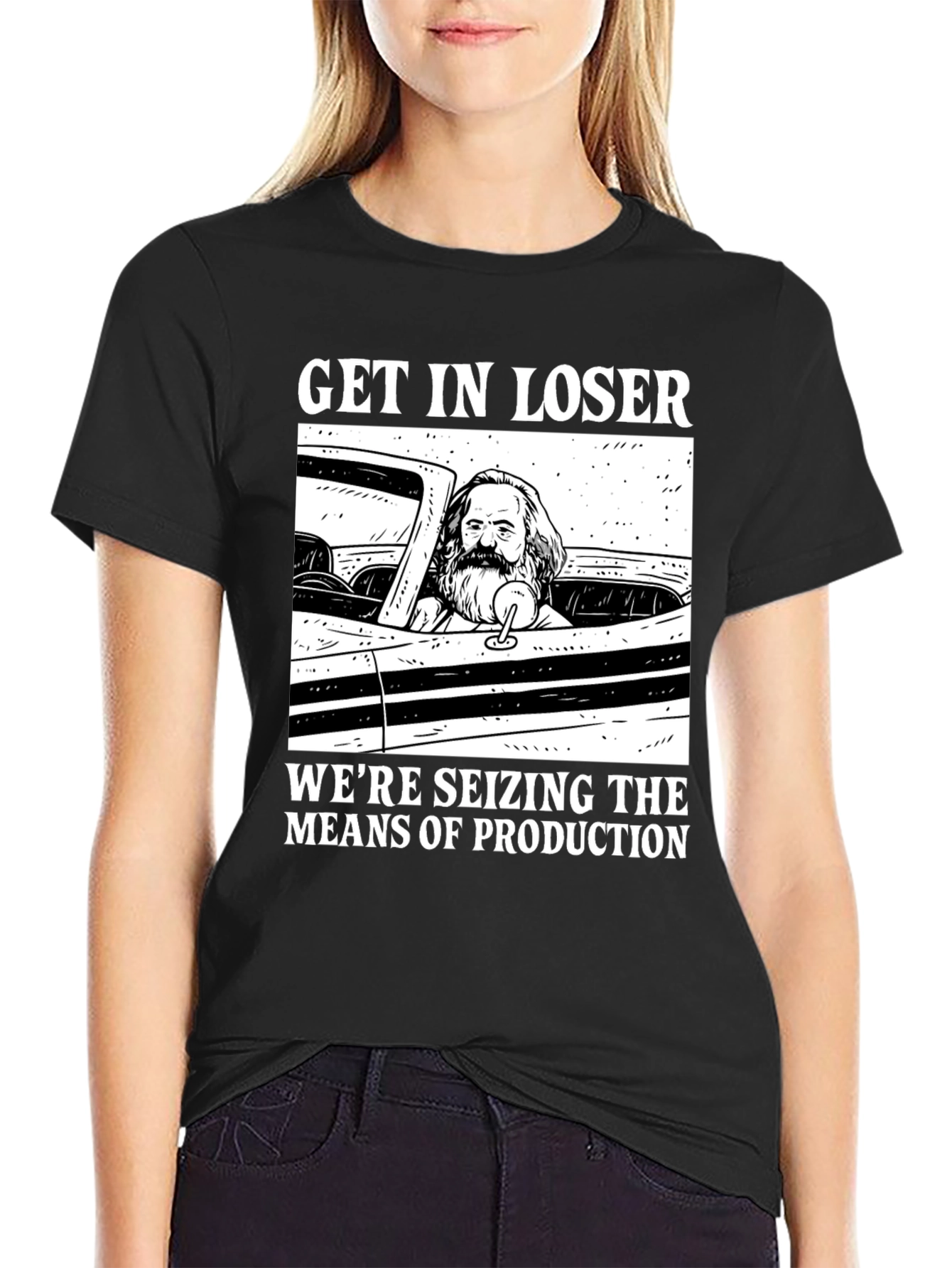 Camiseta Negra: Marx Seizing Means of Production
