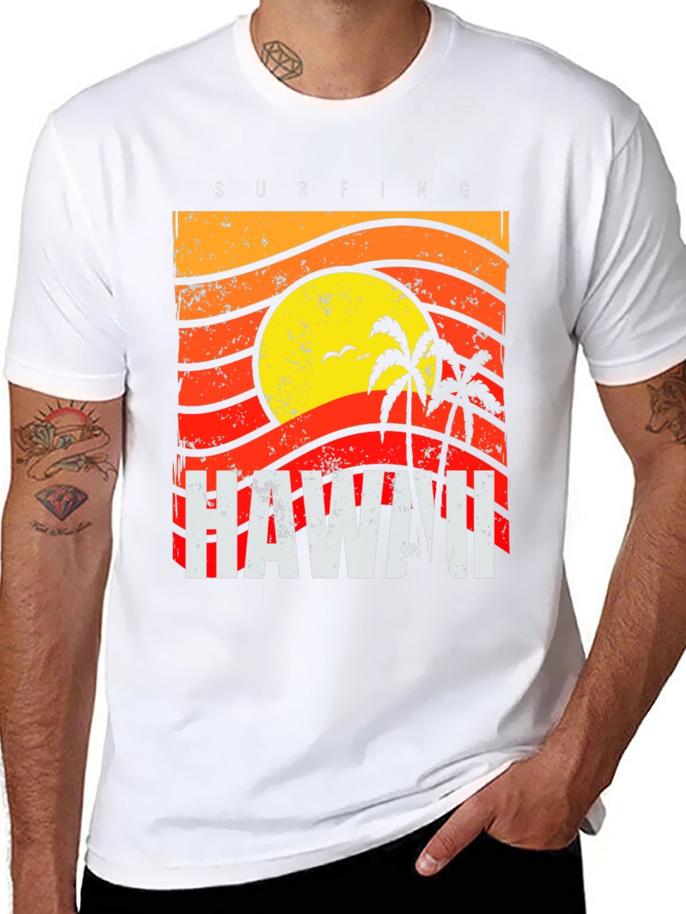 Camiseta Negra con Diseño de Hawaii Surfing