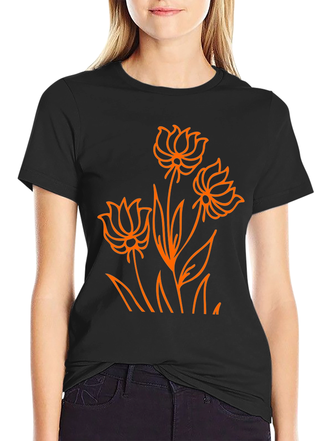 Camiseta Negra con Diseño Floral Naranja