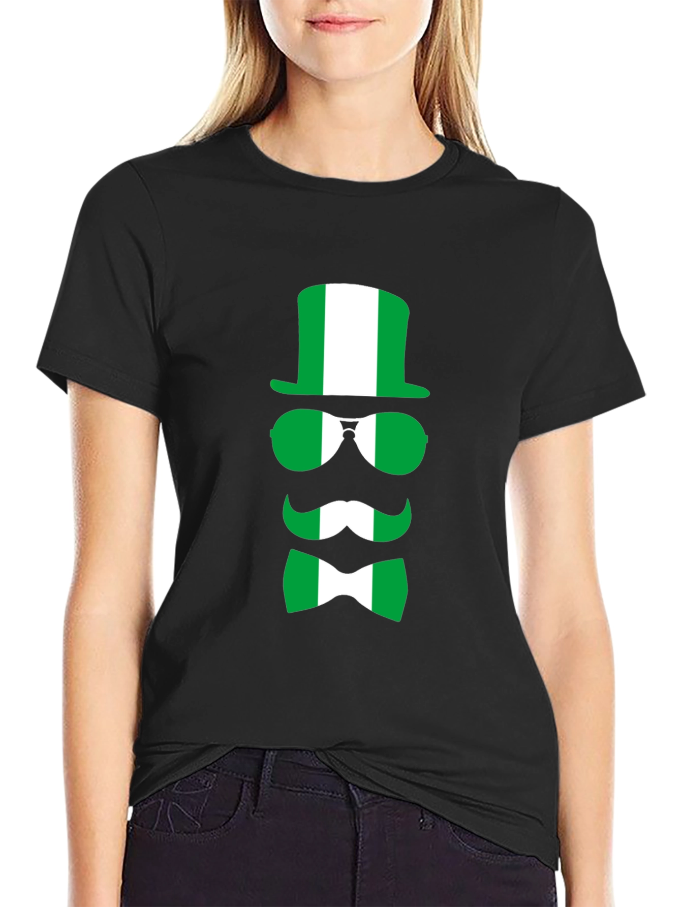 Camiseta Negra con Diseño Nigeria