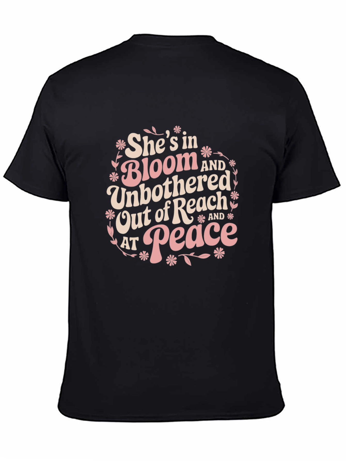 Camiseta Negra: Shes in Bloom