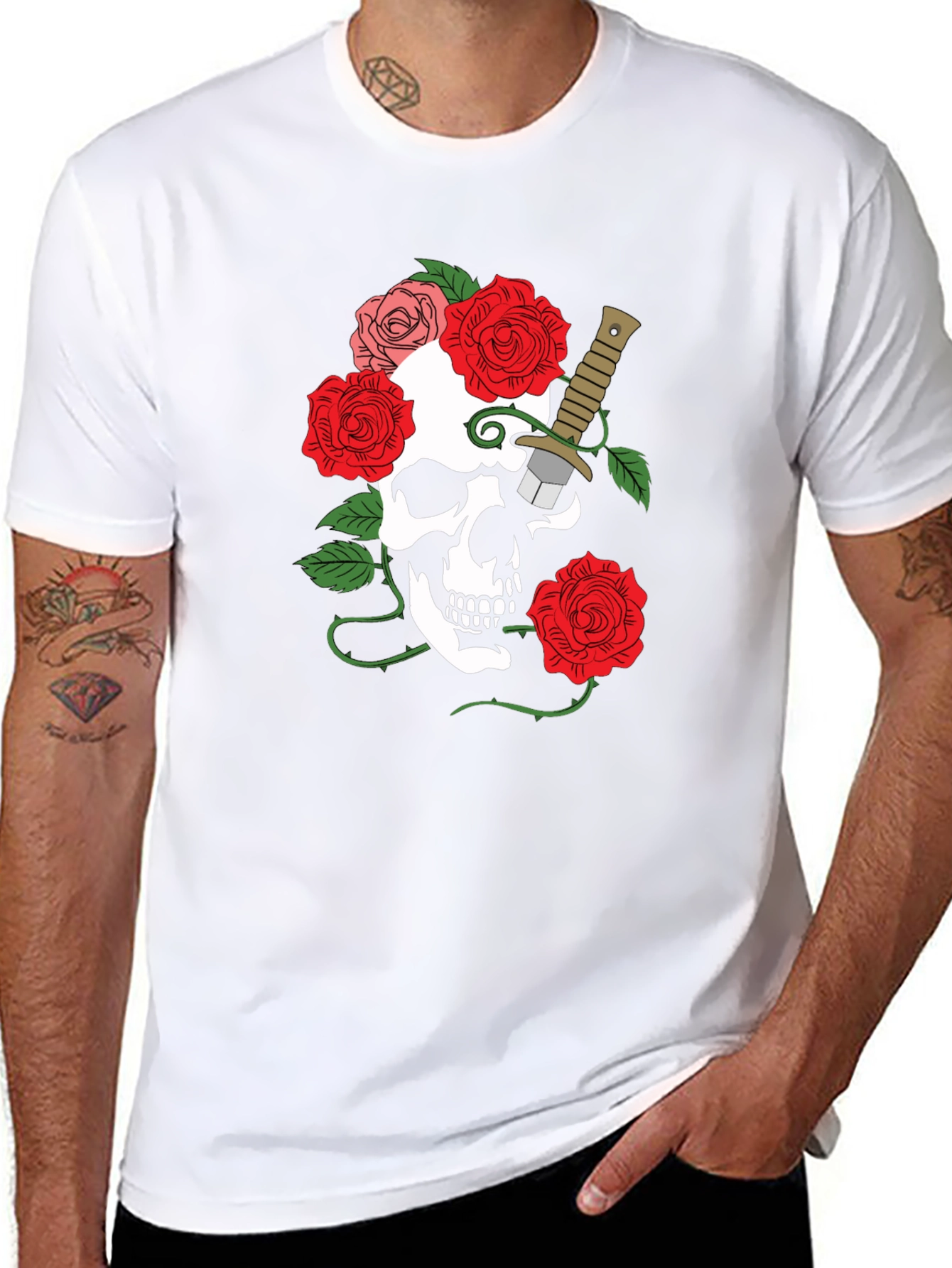 Camiseta Negra con Calavera y Rosas