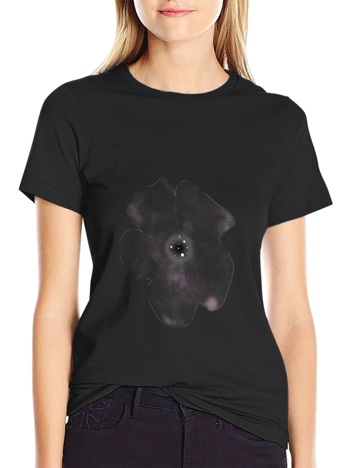 Camiseta Negra Estampado Nebulosa Cósmica