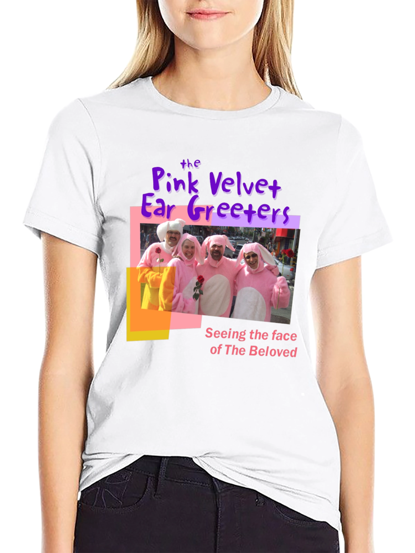 Camiseta Negra con Diseño de Conejos Musicales
