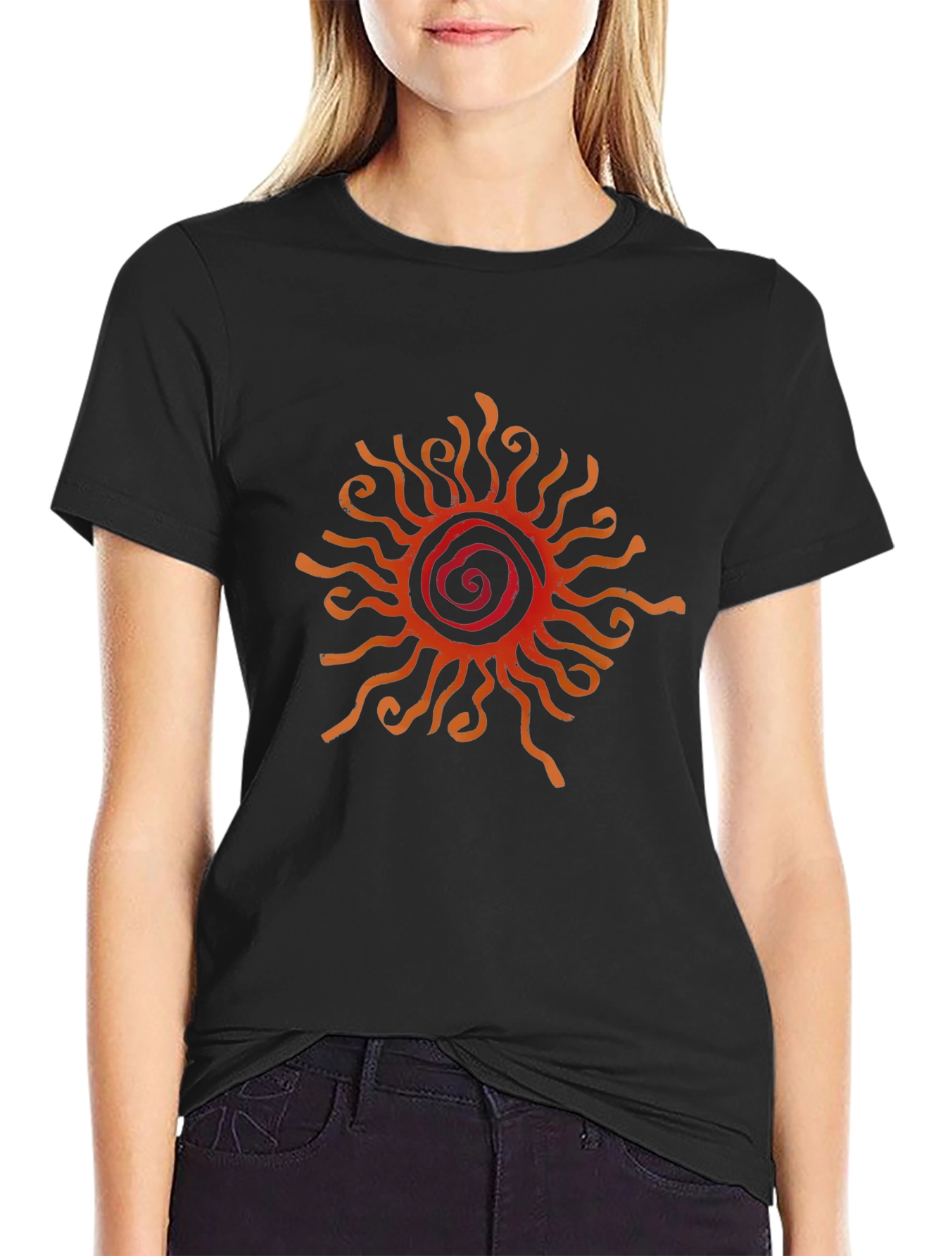 Camiseta Negra con Diseño de Sol Abstracto