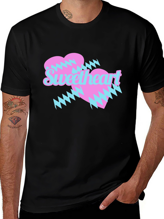Camiseta Negra Sweetheart Diseño Corazones Retro
