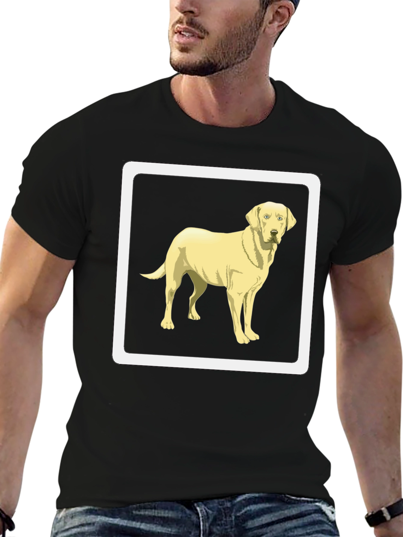 Camiseta Negra con Diseño de Labrador Amarillo
