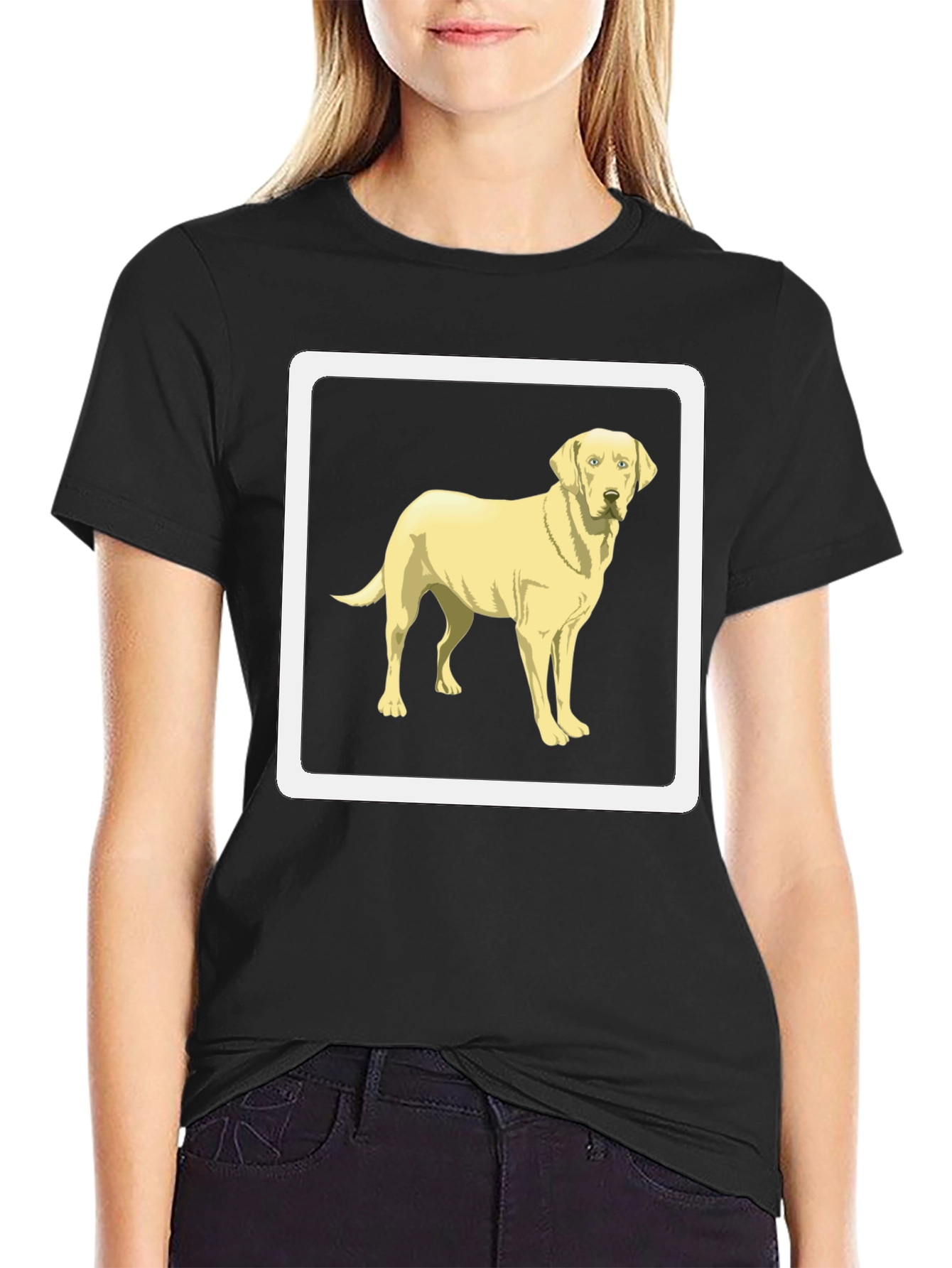 Camiseta Negra con Diseño de Labrador Amarillo