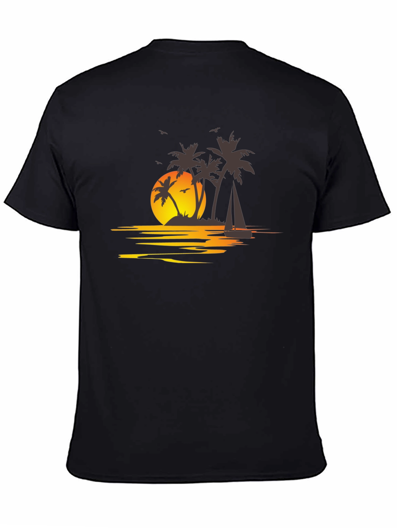 Camiseta Negra con Estampado Tropical al Atardecer