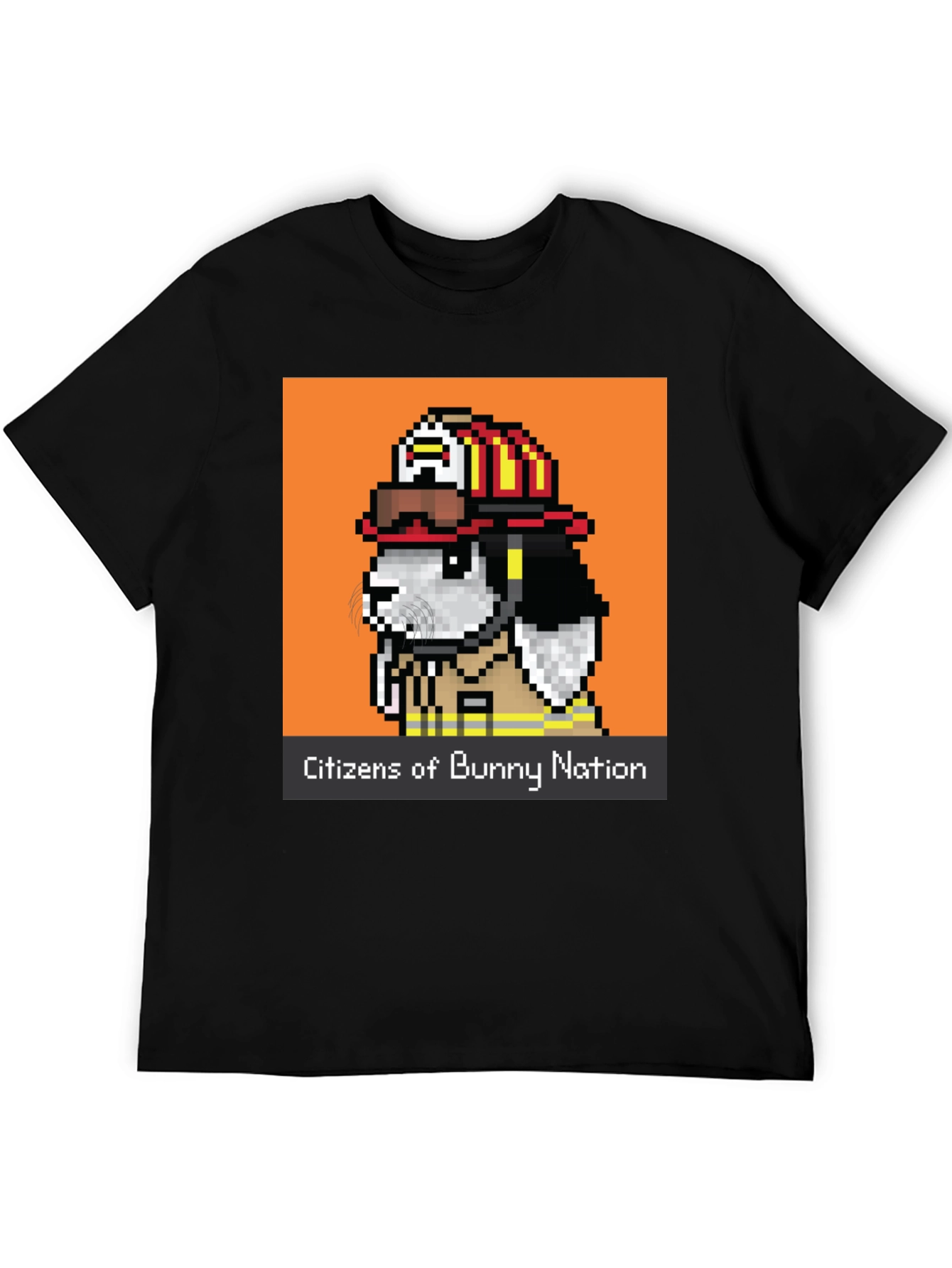 Camiseta Negra con Diseño Conejo Bombero