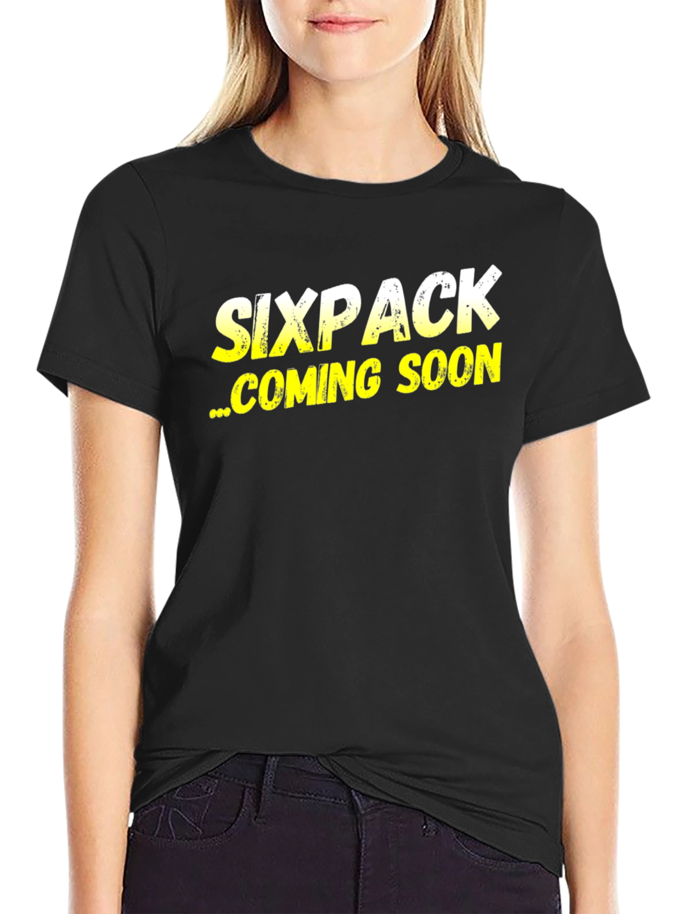 Camiseta Negra Sixpack Coming Soon Divertida