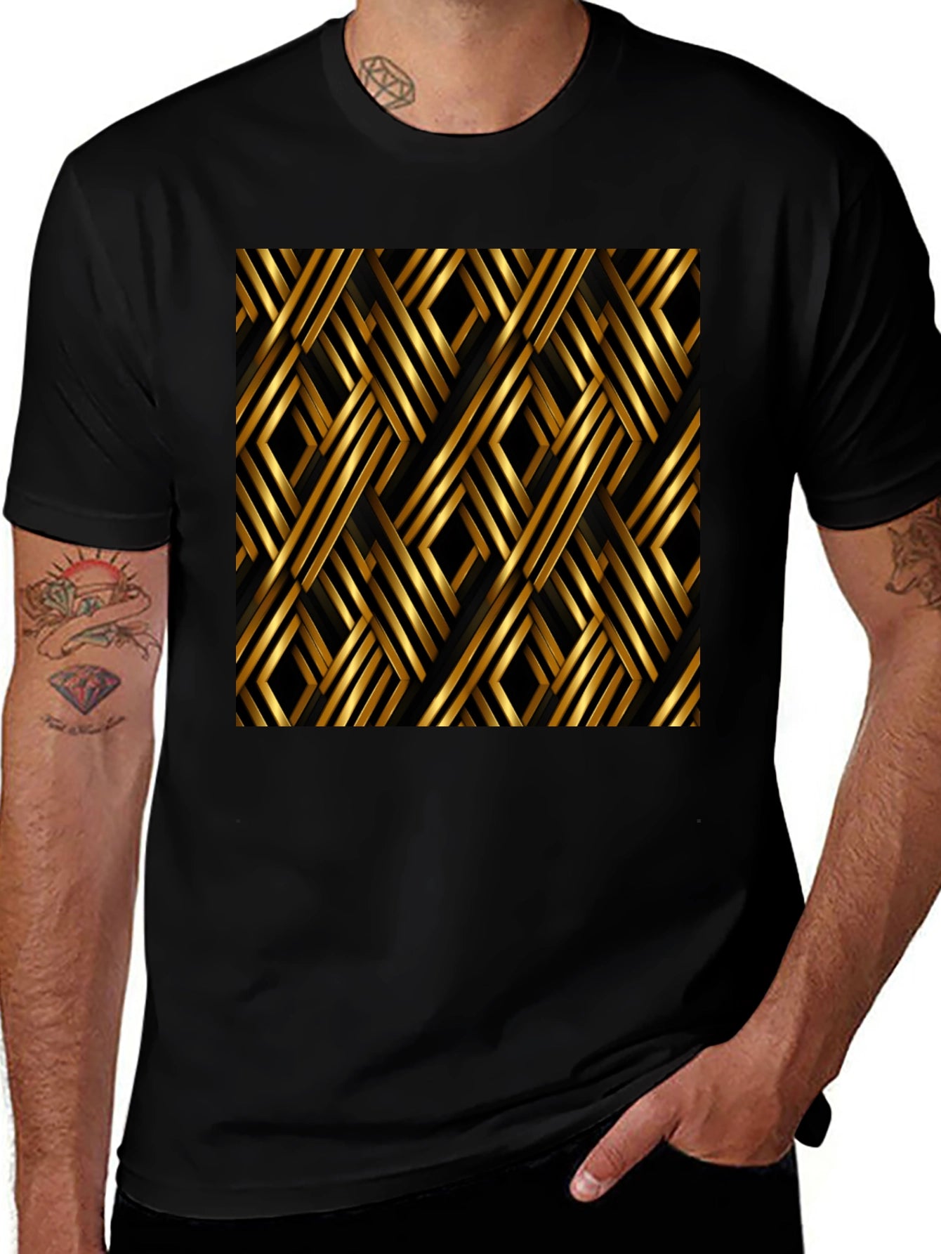 Camiseta Negra con Diseño Geométrico Dorado